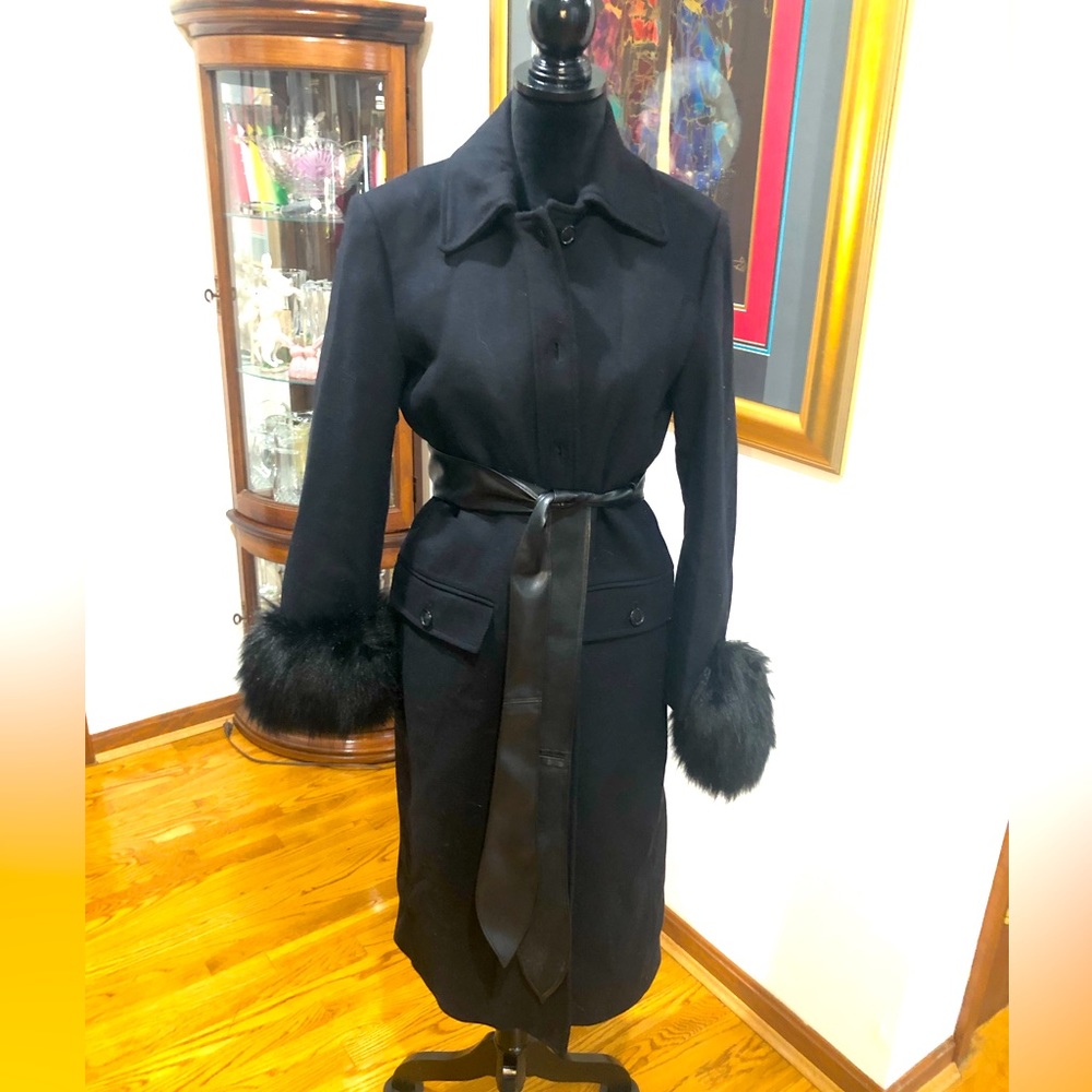 Zara Manteco Black Wool Coat, very good condition.